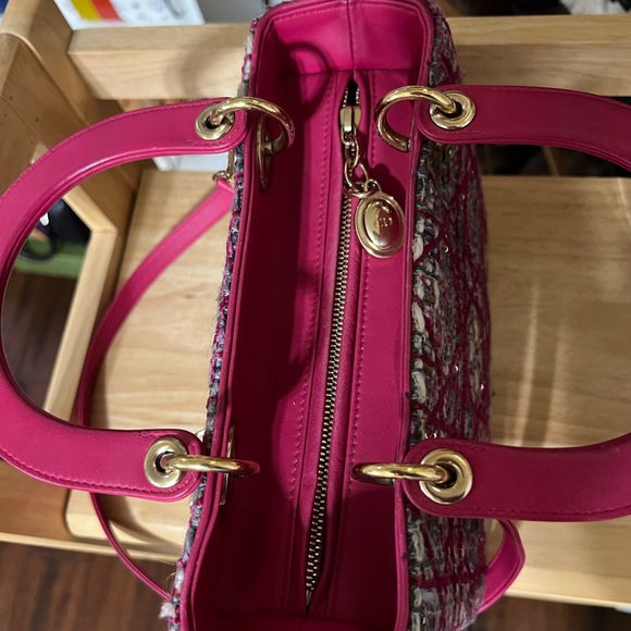 Lady Dior Medium Tweed Bag - Picture 7 of 10